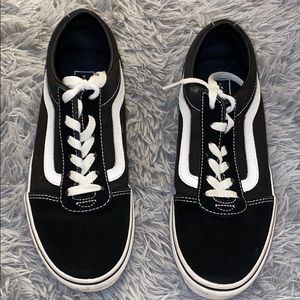 Black vans
